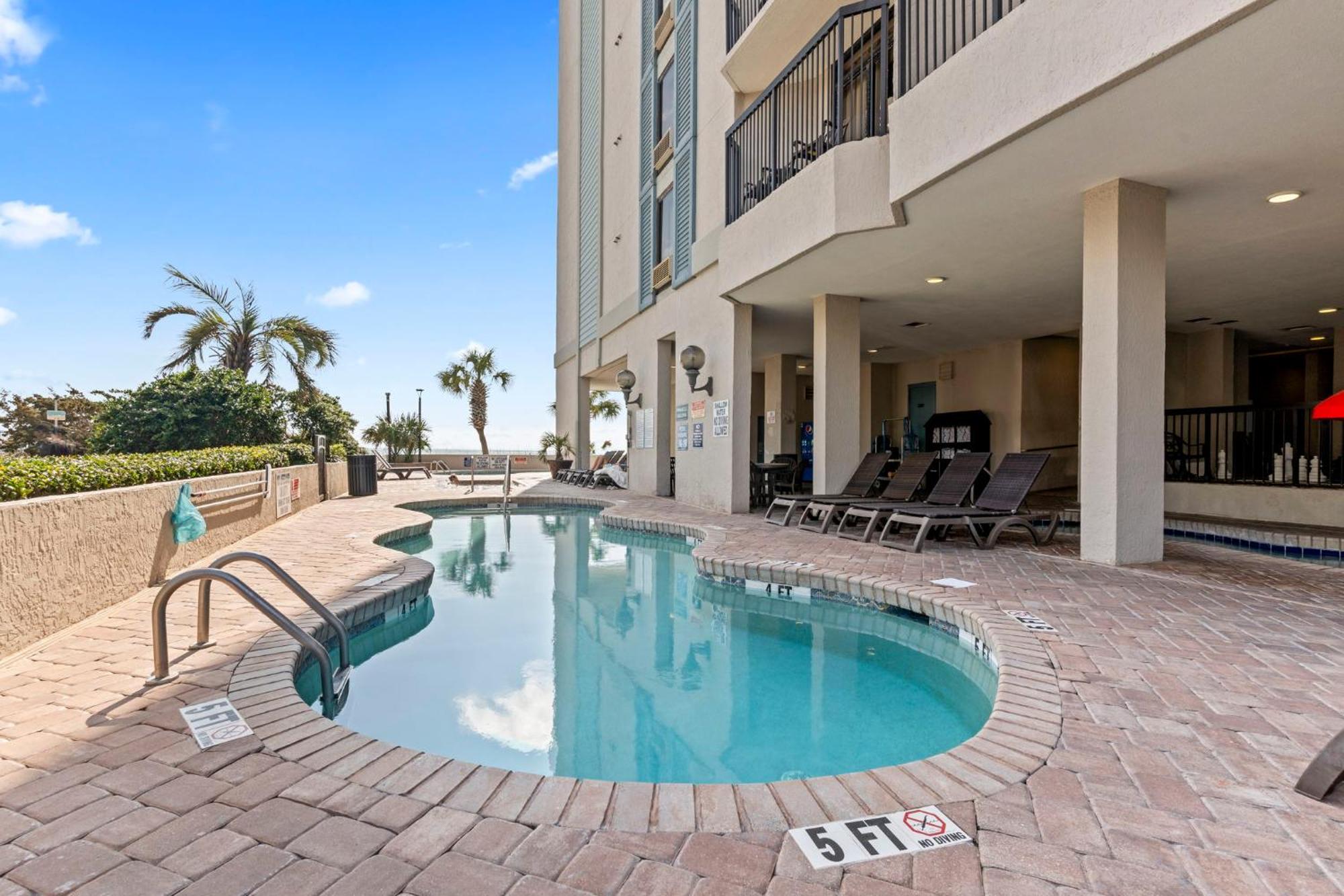 Oceanfront 1Br Suite! Perfect For 8 Guests!- Pinnacle Tower 1456 Myrtle Beach Exterior photo